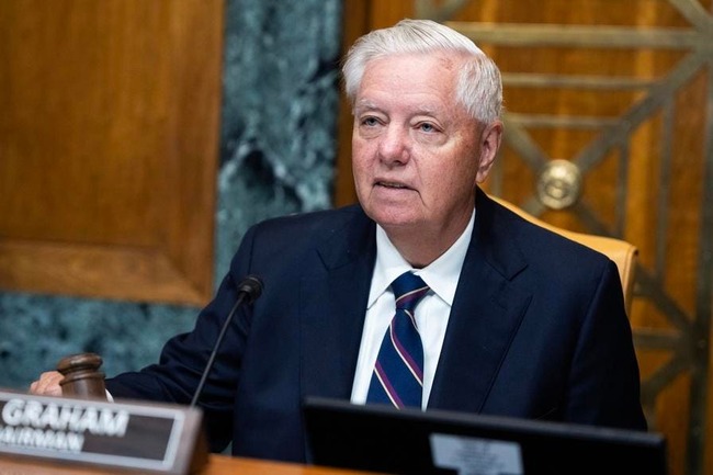 Leaders React After Lindsey Graham’s ‘Sudden Illness’ And Death