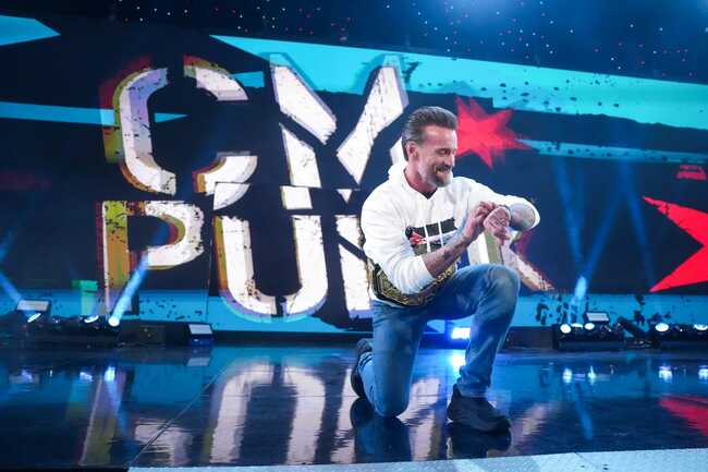 [WATCH] Ex-US Champion makes CM Punk break character during WWE show