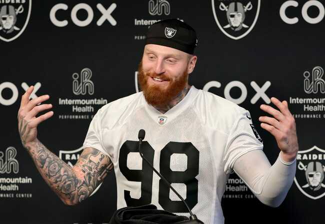 “NBA does it right”: Maxx Crosby calls for major NFL rule change after midgame ban on pink cleats