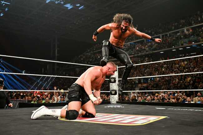 Popular WWE star saves Seth Rollins from The Vision at a live event