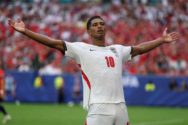 "Are we stupid now?" - Pundit not convinced by England's equalizer in FIFA World Cup Q/F win over Norway
