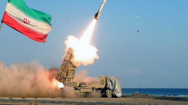 Iran, Donald Trump will not give in on Strait of Hormuz conflict, expert says