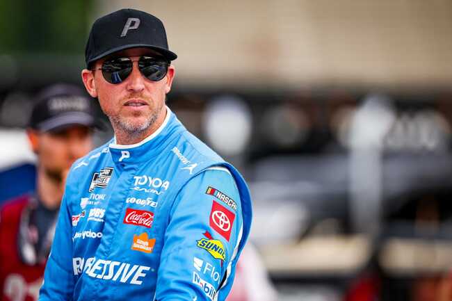 Denny Hamlin raises concerns over Dodge’s NASCAR future after criticizing Kaulig Truck program: “They’ve gotten worse”