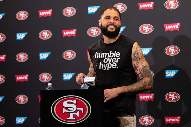 "He looks horrible": NFL fans brutally mock Mike Evans for running "slow" routes at training camp