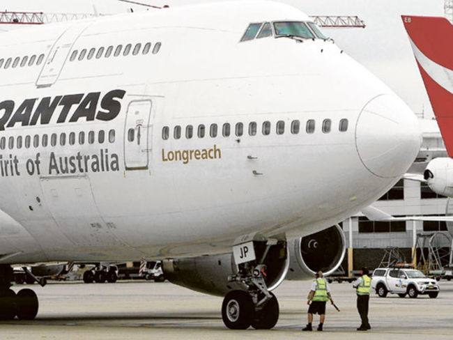 Australian threatens jail for those breaching India travel ban