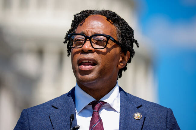 Rep. Wesley Bell defeats former Rep. Cori Bush in a Missouri Democratic primary rematch