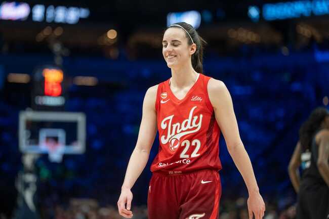 “Caitlin Clark Sold The Game”: Fever Fans in Shambles After Star’s Blunder Leads to Heartbreaking Loss