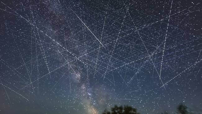 How cleaning up space debris could grow to become a big business