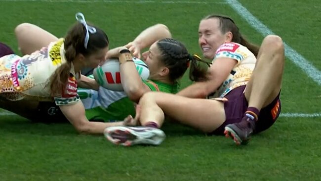 Waterman charges over for the Raiders