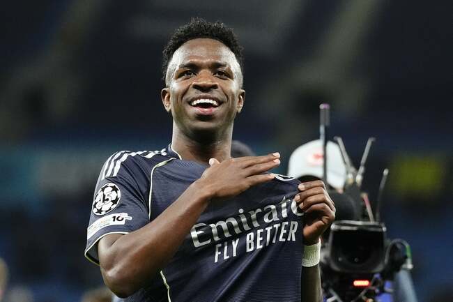 Transfer news LIVE: Arsenal identify Vinicius Jr alternatives and Cristian Romero eyes shock switch