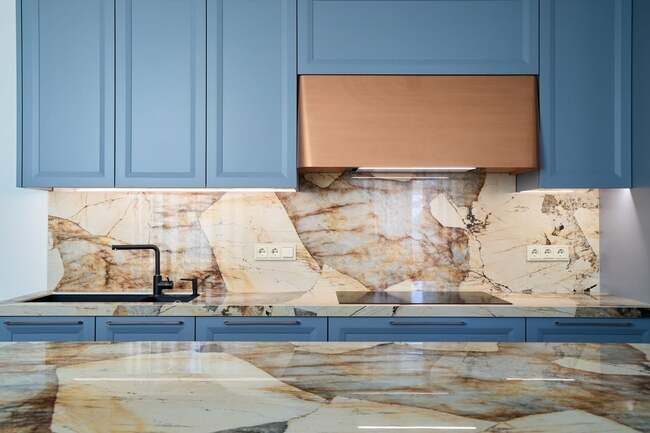 Mo's Stonex calls for use of 0% silica worktops after new HSE guidance