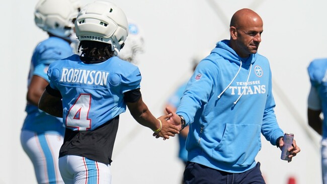 Titans coach calls hit by Bears' Woods in joint practice 'cheap'