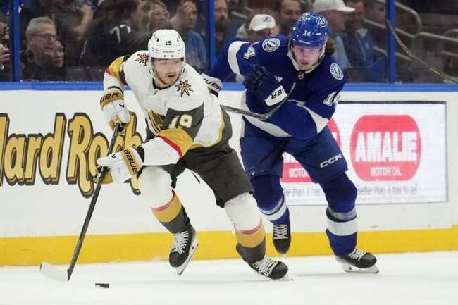 Maple Leafs sign forward Brendan Brisson