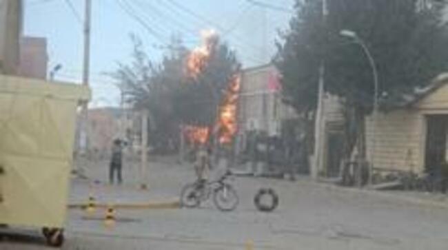 At least two dead in blast at Bolivia military barracks