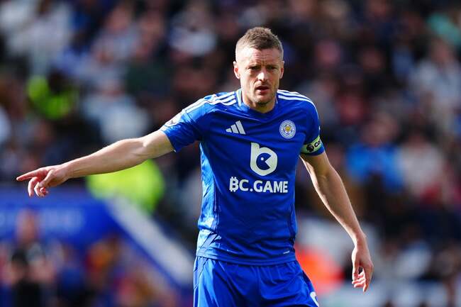 Premier League winner Jamie Vardy signs for Championship club