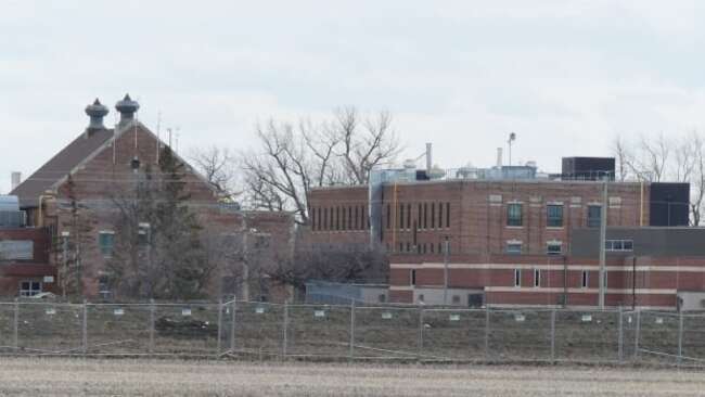 Former Manitoba corrections officer sues Headingley prison over alleged sexual assault