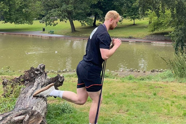 You only need one resistance band for this fitness coach’s full-body workout plan