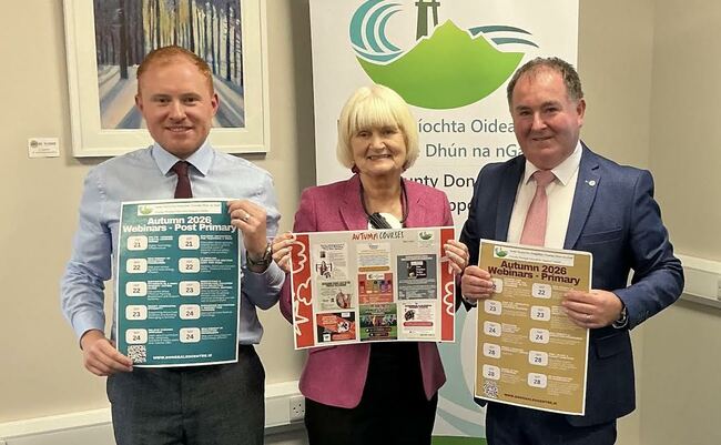 Minister Marian Harkin visits Donegal Education Support Centre