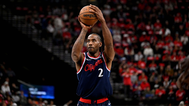 Clippers, Raptors agree to Kawhi Leonard trade again: Toronto finally poised to move forward as East contender
