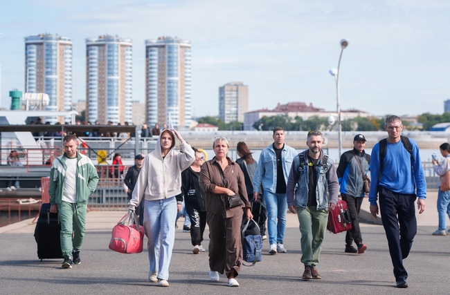 Albüm: Çin-Rusya sınır ötesi turizmi vizesiz seyahat uygulamasıyla gelişiyor