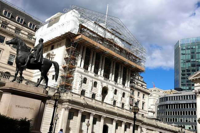 Bank of England holds UK interest rates despite inflation hike