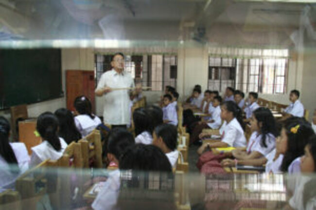 Malacañang studying more localized class suspension rules