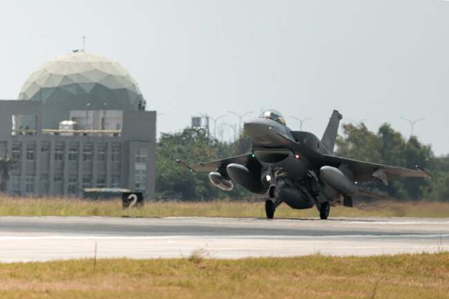 Taiwan receives first advanced F16V fighter jets in milestone moment for its defence against Chinese invasion