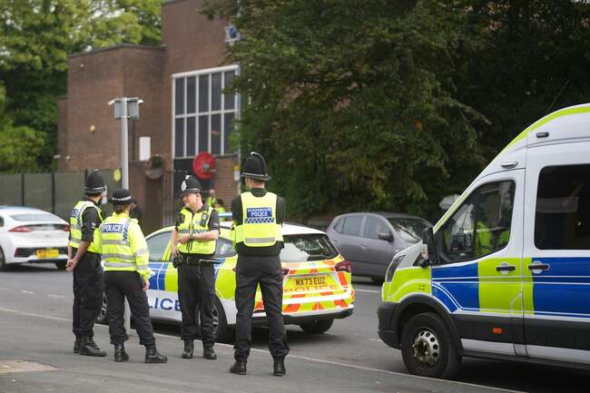 Manchester synagogue hero describes moment he was stabbed by knife-wielding terrorist