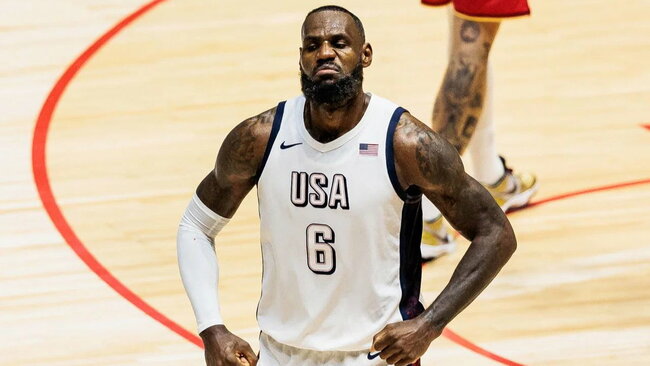 “Always Begging”: Ex-NBA Player Rips LeBron James for “Ruining” NBA