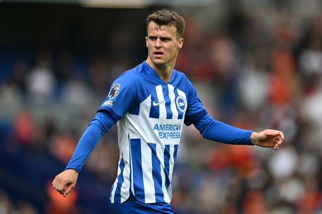 Portsmouth and West Ham-linked winger training with Championship rivals after Premier League blow
