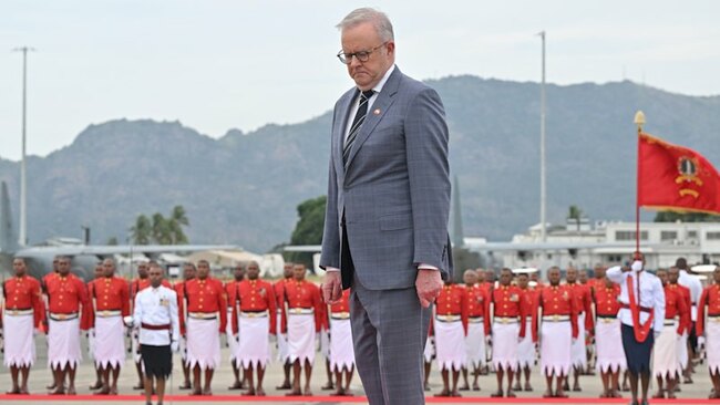 Only two leaders from outside the Pacific attending crucial climate summit in Fiji