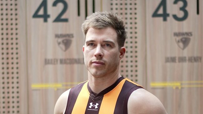 ‘I am waiting to get booted’: Zach Merrett has left the Bombers but not their chat group