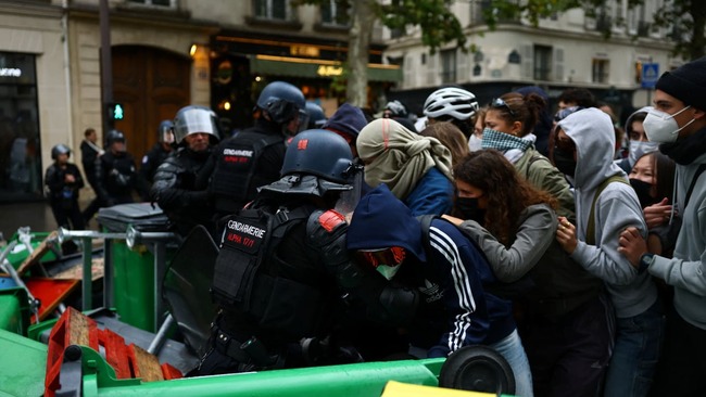 French policing faces scrutiny as student protest injuries mount