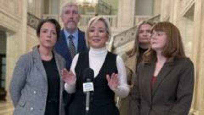 Sinn Féin ministers facing no-confidence vote after Drumcree dispute