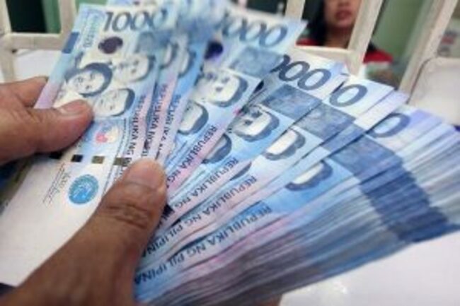 Peso slips on war fears, data