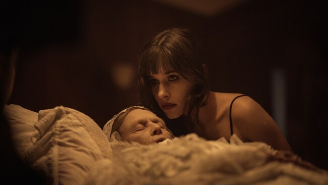 Raven Banner Boards Sales On Polish Horror ‘Òpi’