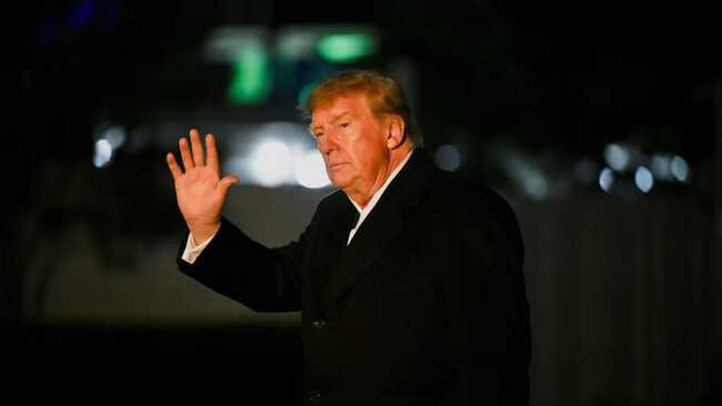 Gap between Republicans, Democrats, one point tighter than previous polls