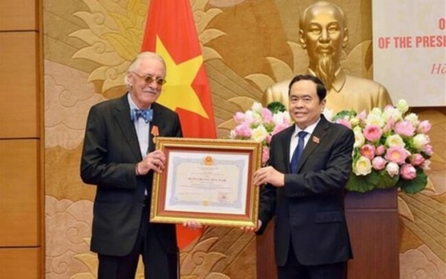 Friendship Order presented to former IPU Secretary General