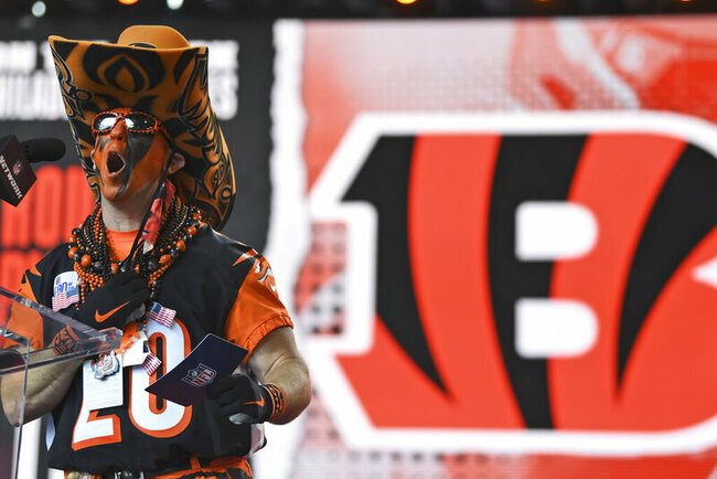 Notre Dame QB Book most notable 4th-round selection