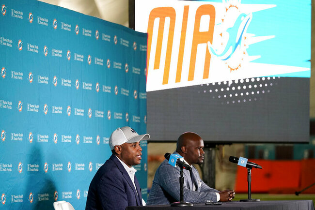 Pitts and other players who got away could haunt Dolphins