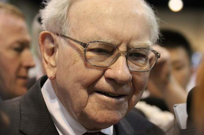 10 Key Takeaways From Warren Buffett and Charlie Munger at Berkshire Hathaway's 2021 Shareholder Meeting