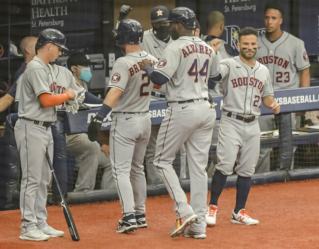 Urquidy pitches 7 scoreless innings, Astros beat Rays 3-1