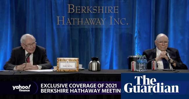 Warren Buffett says online trading platforms encourage 'gambling impulse'