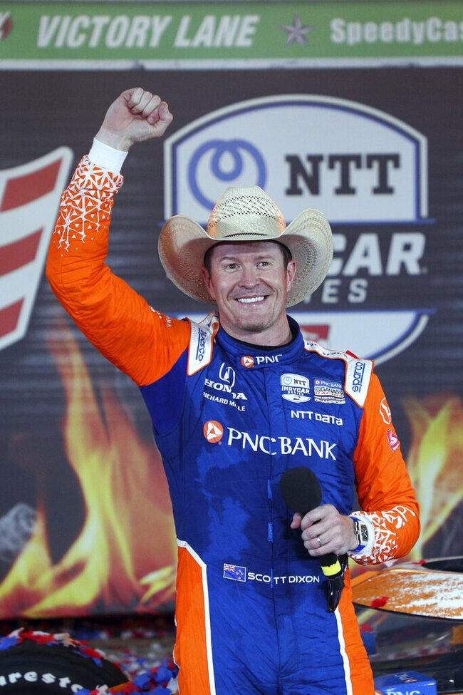 Dixon wins IndyCar at Texas again ahead of rookie McLaughlin