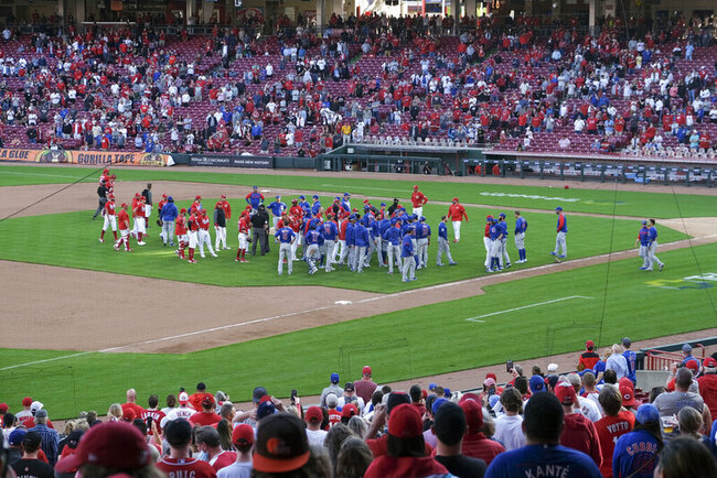 LEADING OFF: Kluber goes for 100th win, NL rivalries simmer