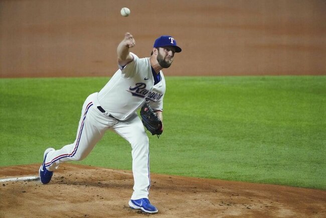 Kiner-Falefa, Calhoun power Rangers past Red Sox 8-6