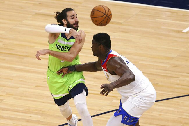 Williamson scores 37; Pelicans beat Wolves 140-136 in OT