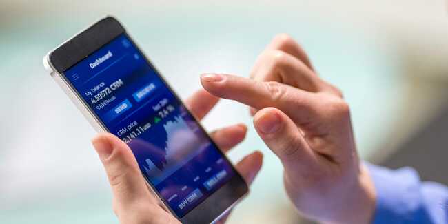 Altcoins like safemoon and dogecoin aren't going to the moon and you could lose all your money, analysts say