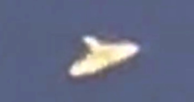 White Craft Over Maceio, Brazil On July 10, 2022, Video, UFO Sighting News.