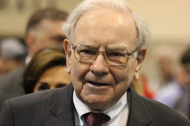 3 Warren Buffett Stocks Perfect for Your Retirement Portfolio